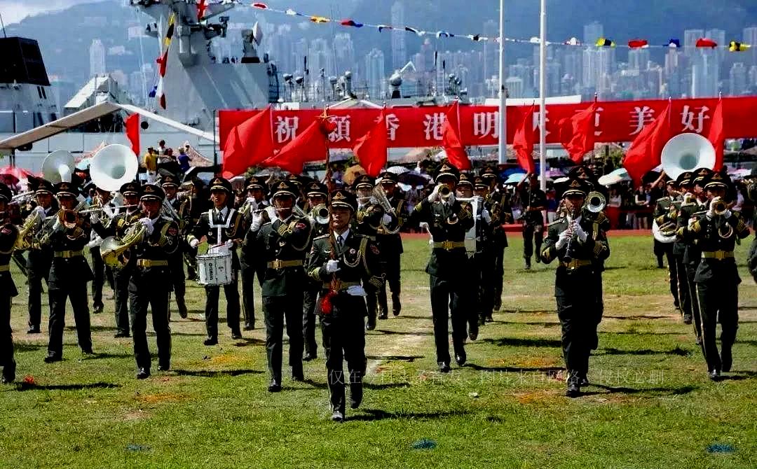 2025年新澳门和香港天天免费精准大全，全面释义，专家全面解释与落实